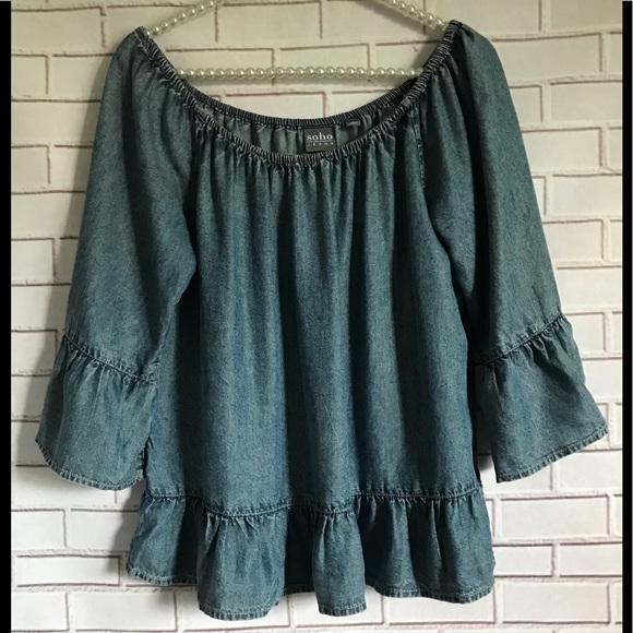 New York & Company Tops - 🎉SALE🎉Cambray Off The Shoulder Top